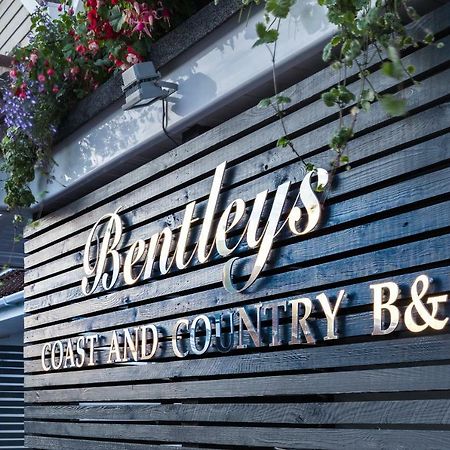 Bentleys Coast And Country B&B Lymington Exterior photo